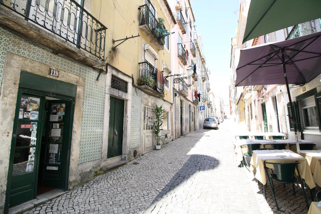 Ferienwohnung Bairro Alto In A Polaroid - Party In Lissabon Exterior foto